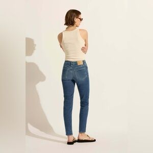 Outland Denim Women's Lucy High Rise Slim Jean in New Blue Size 29